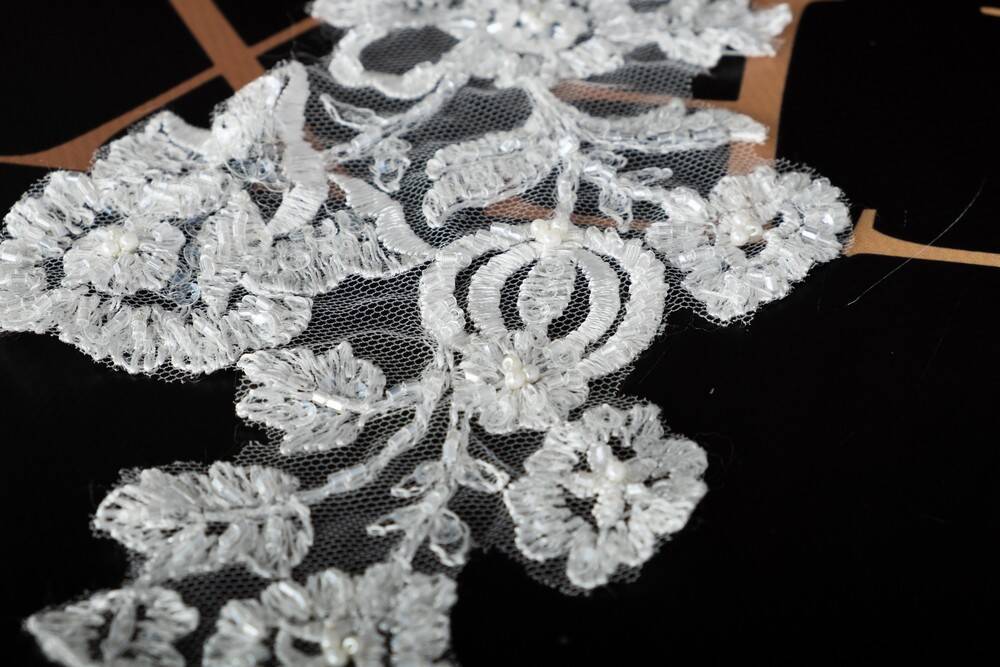 2000000001203|METTERS image from the Inter Tex catalogue for bridal fabrics, lace, appliques and B2B atelier orders.